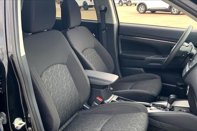 2025 Mitsubishi Outlander Sport S