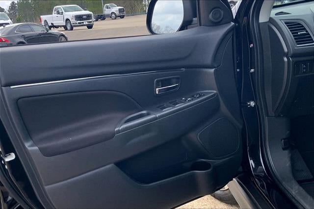 2025 Mitsubishi Outlander Sport S