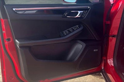 2020 Porsche Macan S
