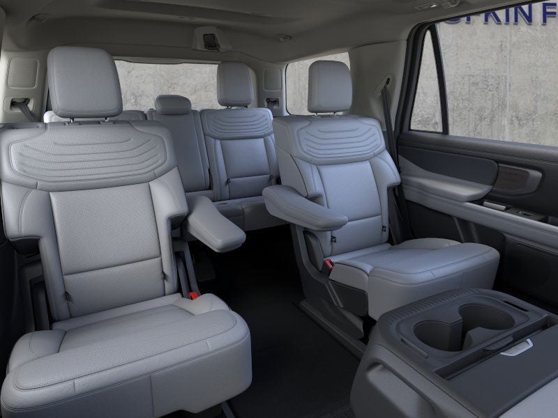 2026 Ford Expedition Platinum®