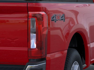 2026 Ford Super Duty F-350® XLT
