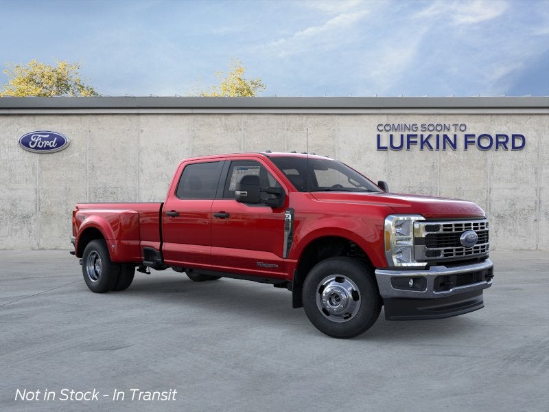 2026 Ford Super Duty F-350® XLT