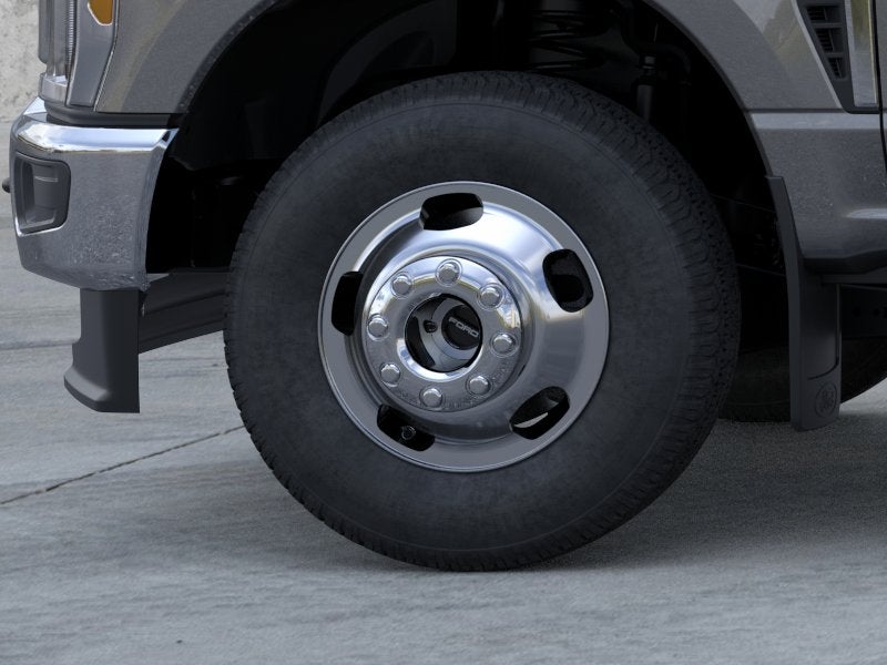 2026 Ford Super Duty F-350® XLT