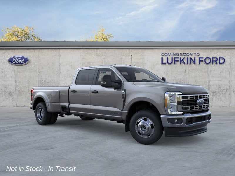2026 Ford Super Duty F-350® XLT