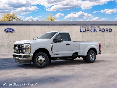 2027 Ford Super Duty F-350® XLT