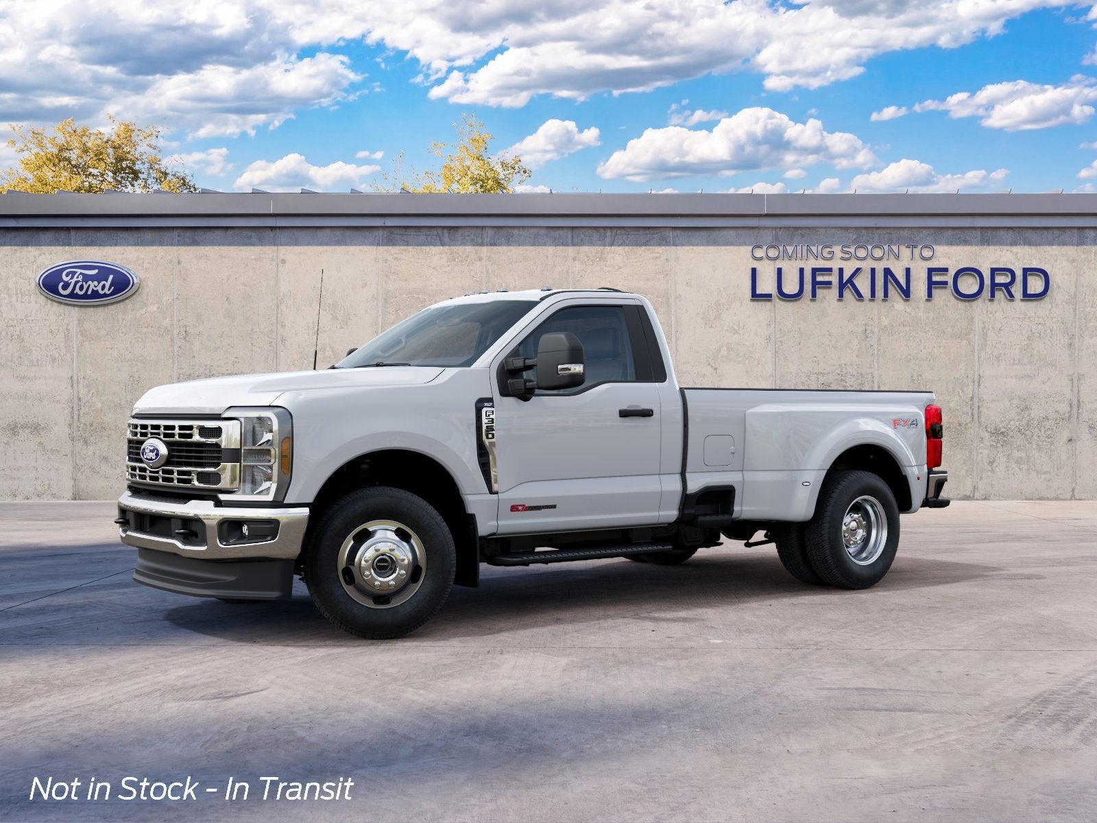 2027 Ford Super Duty F-350® XLT
