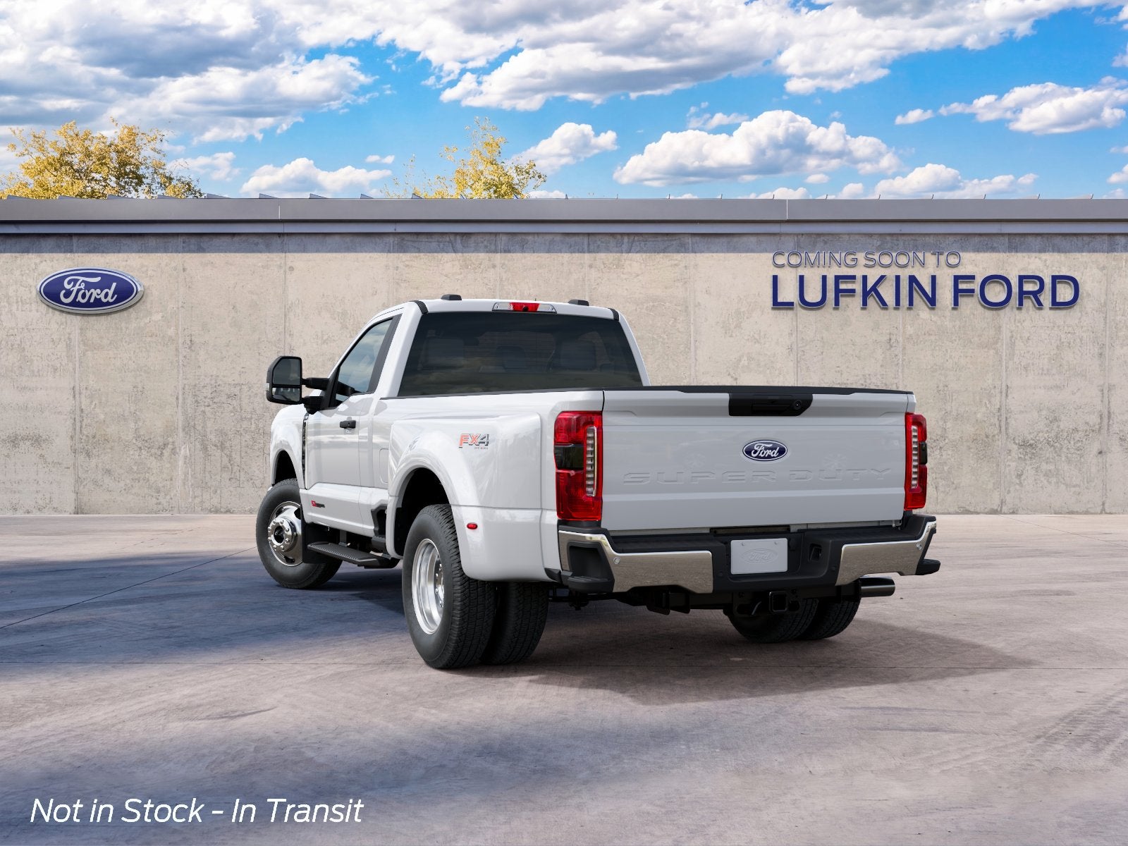 2027 Ford Super Duty F-350® XLT