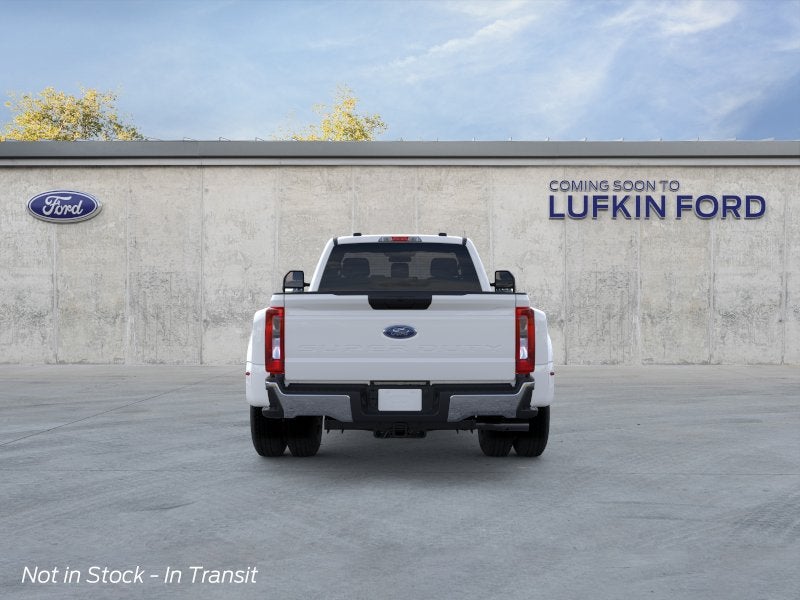 2026 Ford Super Duty F-350® XLT