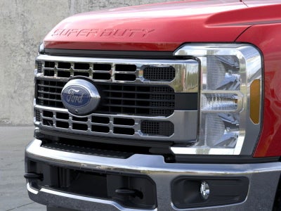 2026 Ford Super Duty F-350® XLT