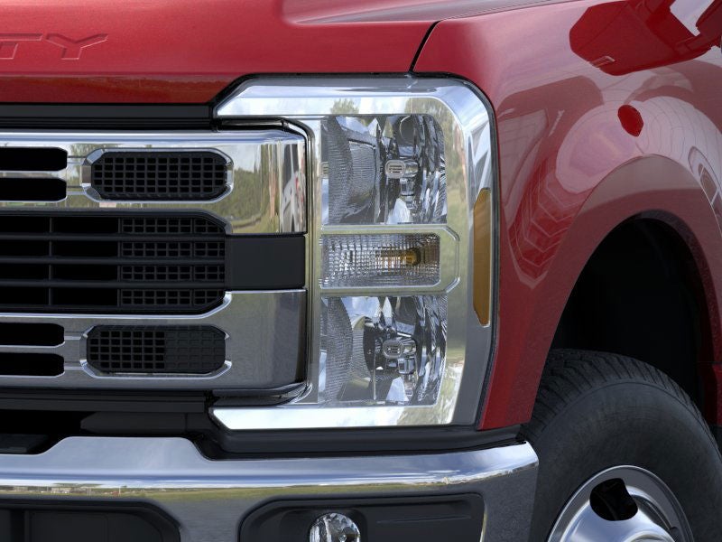 2026 Ford Super Duty F-350® XLT