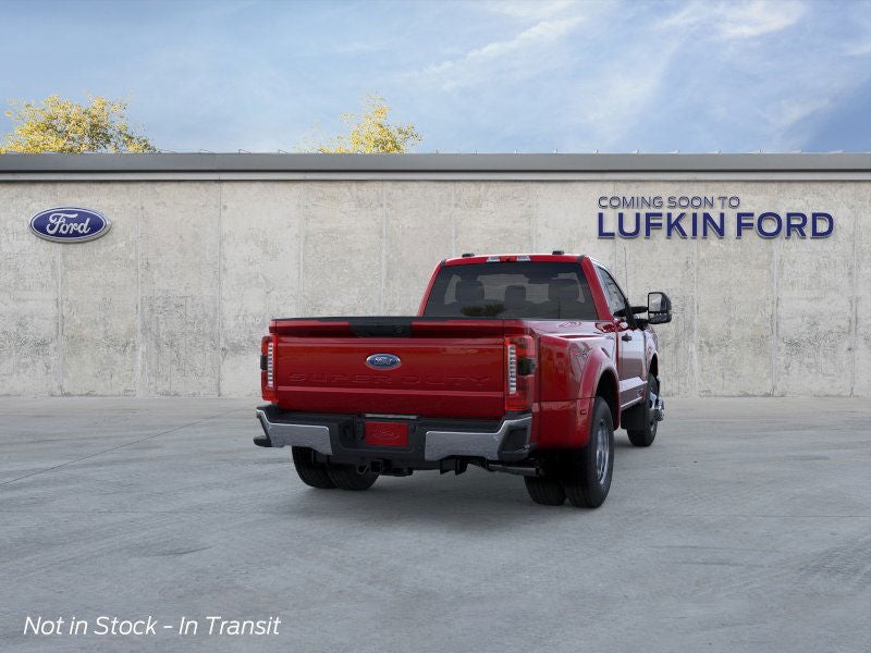 2026 Ford Super Duty F-350® XLT